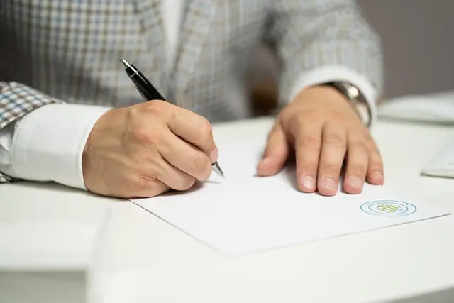 Comment rédiger un contrat d'obsèques : guide pratique